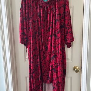 The Pioneer Woman Red and Black Knit Robe and gown Floral Print